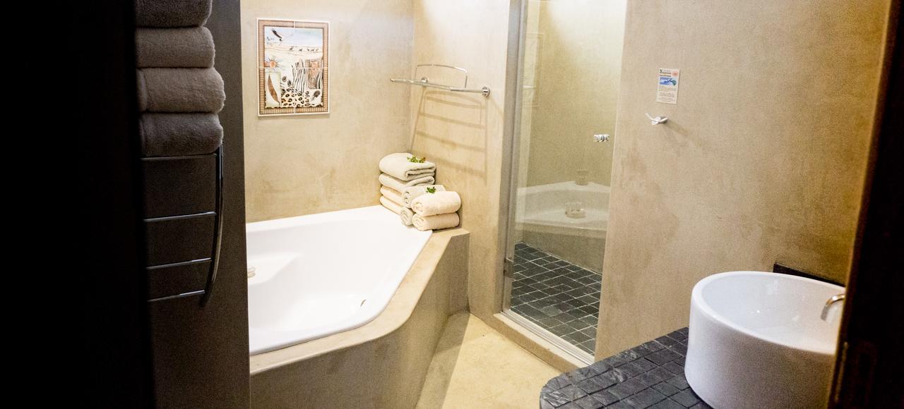 Kapensis Guesthouse Прингъл Бей Екстериор снимка